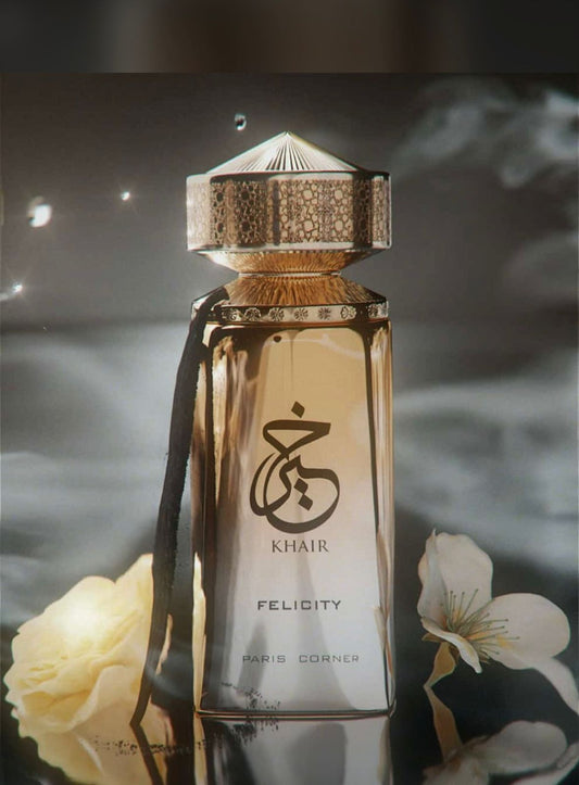 Paris corner felicity